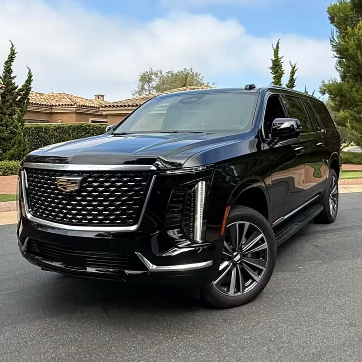 2025 Cadillac Escalade ESV