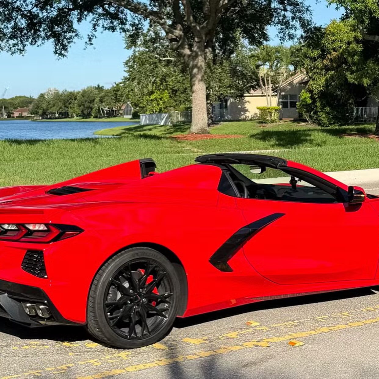 2025 Chevrolet Corvette 2LT